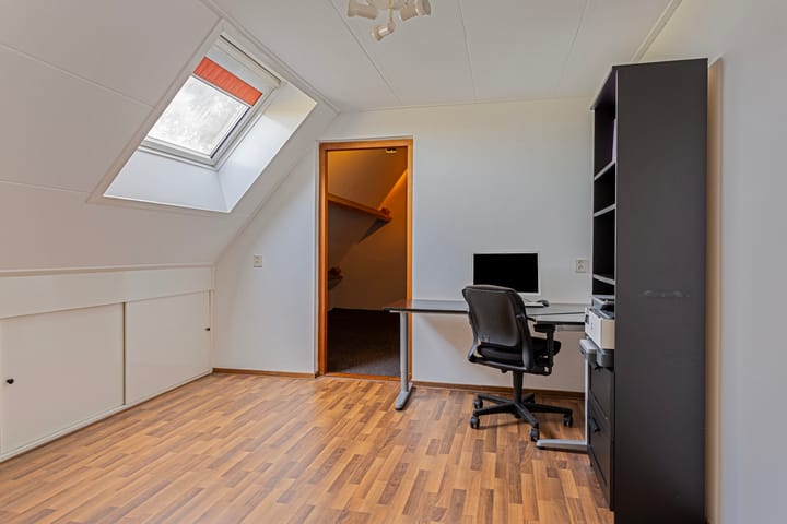 Foto 29 van Invalsweg 7