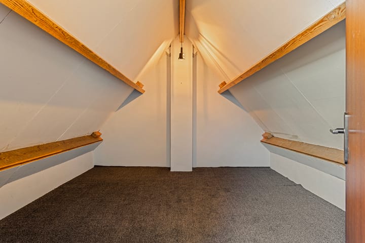 Foto 30 van Invalsweg 7