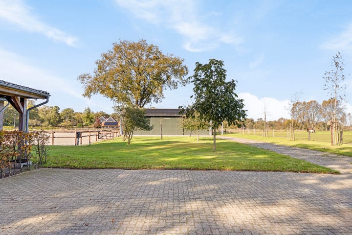 Foto 34 van Invalsweg 7