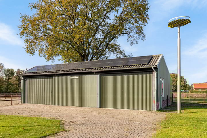 Foto 35 van Invalsweg 7