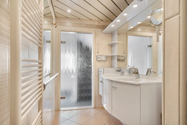 Foto 32 van Margrietlaan 70