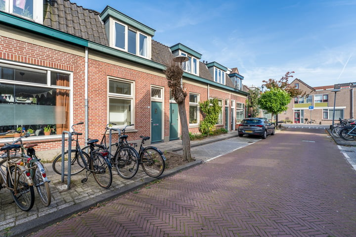 View photo 30 of Veldstraat 9