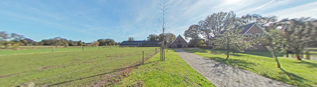 View 360° photo of Achtertuin of Invalsweg 7