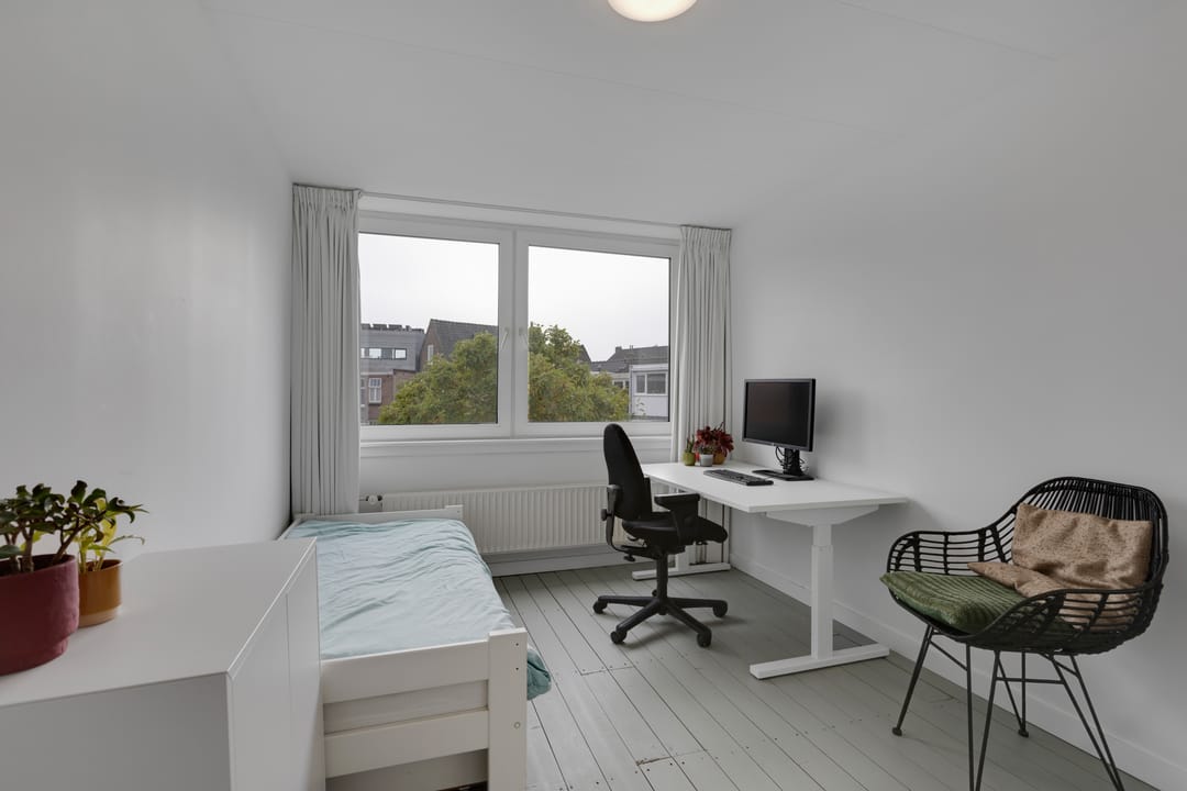 Foto 31 van Bakhuizen van den Brinkstraat 12