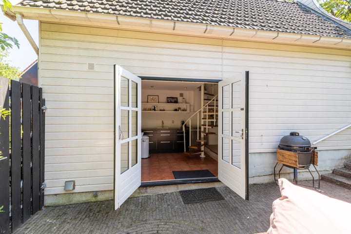 Foto 64 van Nieuwendammerdijk 331