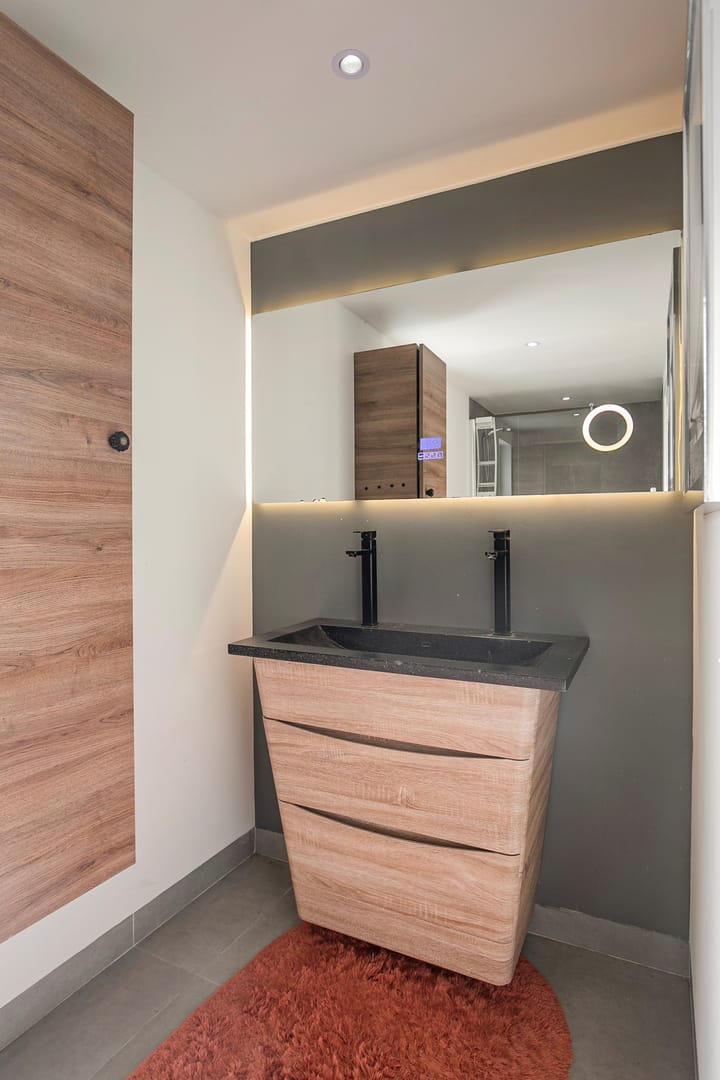 Photo 33 of Rijksweg Noord 9-A