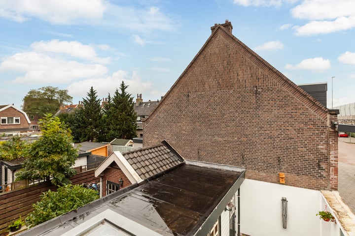 View photo 33 of Burgemeester Bosstraat 35