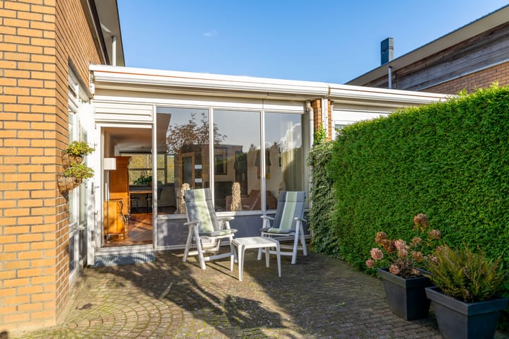 Foto 32 van Paardebloemstraat 14