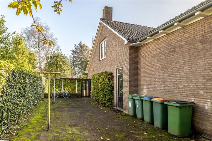 Bekijk foto 32 van Hubertuslaan 22