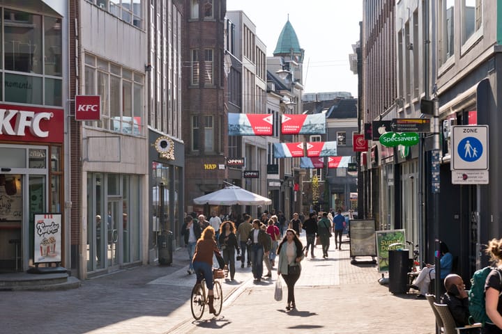 Photo 26 of Looierstraat 2-3C