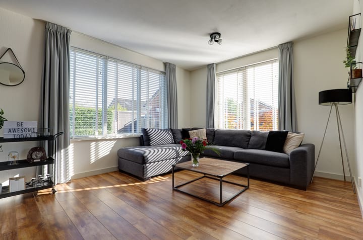 Foto 5 van Oleanderhage 1