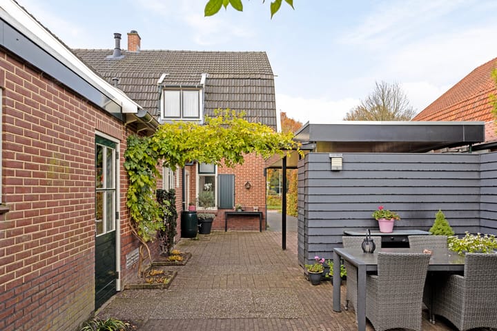 Foto 29 van Zelhemseweg 4