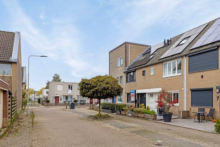 Foto 7 van Glenn Millerstraat 5