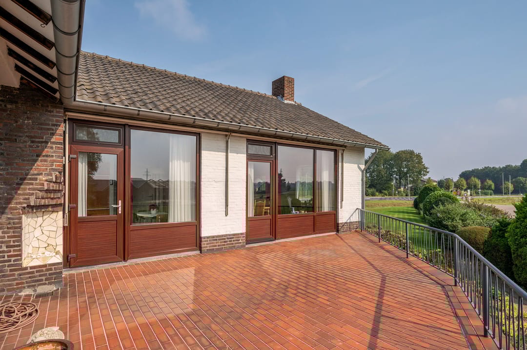 Photo 32 of Maasbreeseweg 215