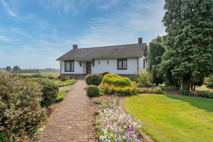 Foto 35 van Maasbreeseweg 215