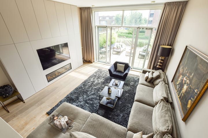 Foto 16 van Emmy Andriessestraat 6