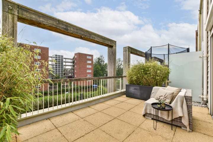 Foto 34 van Emmy Andriessestraat 6