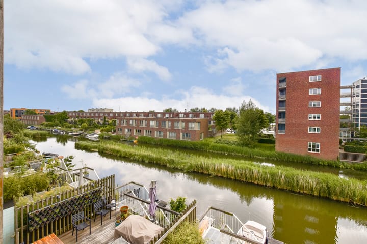 Foto 36 van Emmy Andriessestraat 6