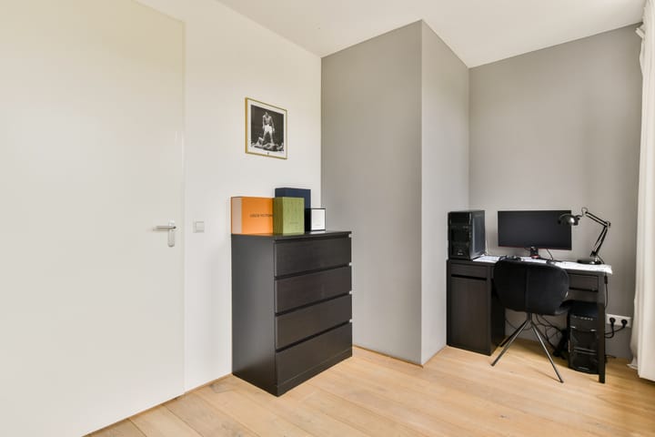 Foto 43 van Emmy Andriessestraat 6