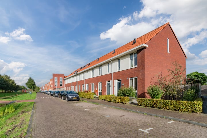 Bekijk foto 31 van Polluxstraat 230