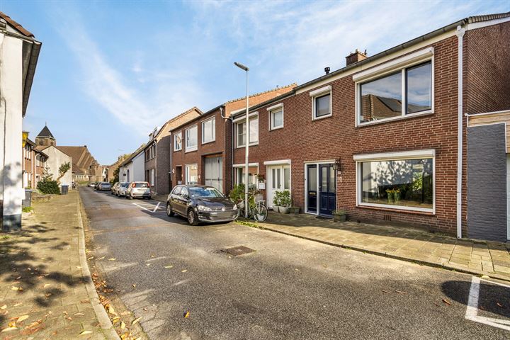 View photo 38 of Schandelerstraat 84