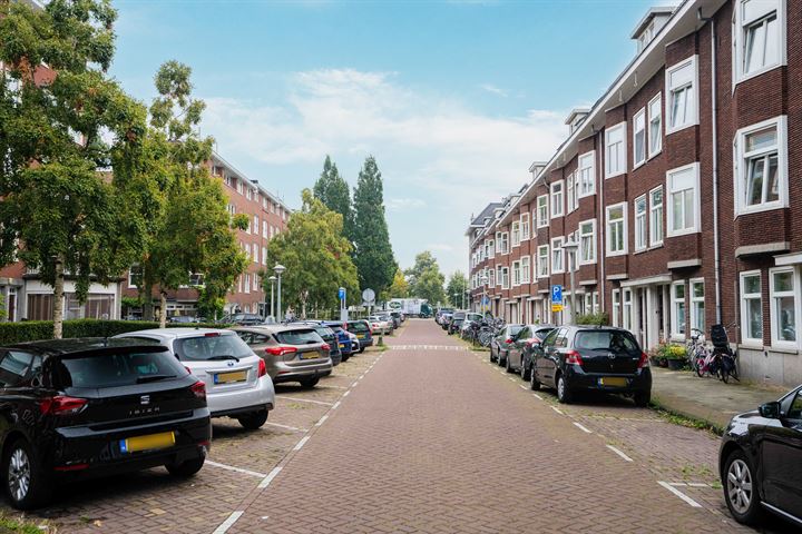 View photo 23 of Bloys van Treslongstraat 36-2