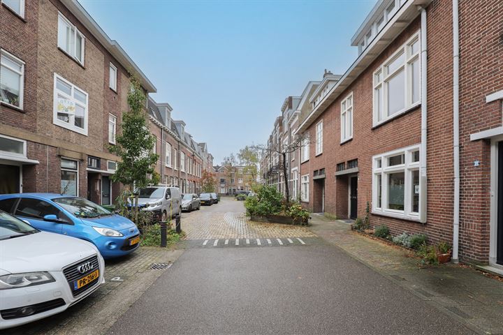 Bekijk foto 50 van Evertsenstraat 19