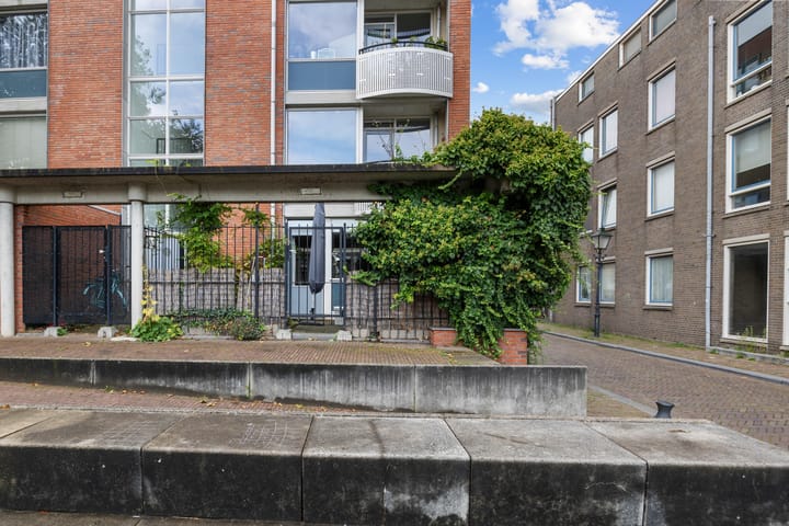 Foto 25 van Moutersteeg 4