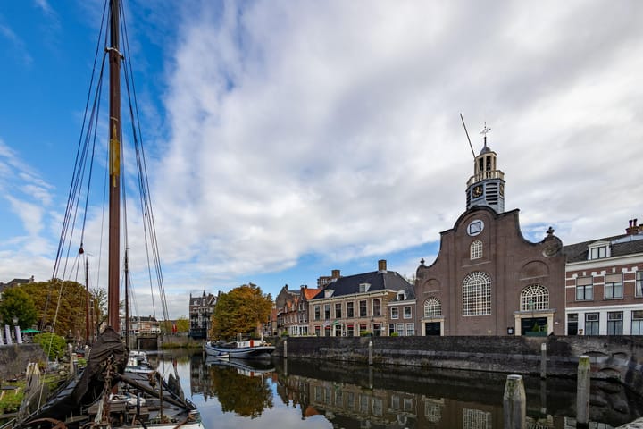 Foto 31 van Moutersteeg 4