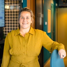 Stieneke Budding- van Overhagen - Commercieel Medewerker