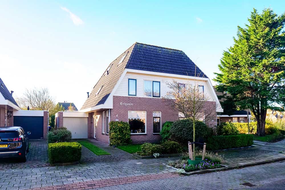 Foto 2 van Wierbalg 2307