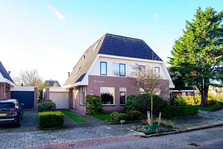 Foto 2 van Wierbalg 2307