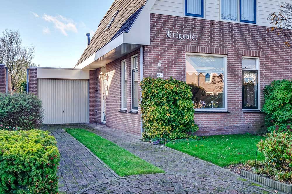 Foto 3 van Wierbalg 2307