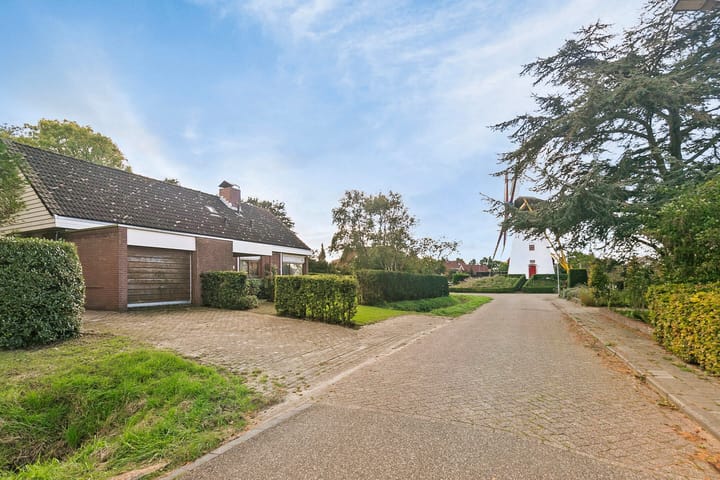 Foto 2 van Molenstraat 1