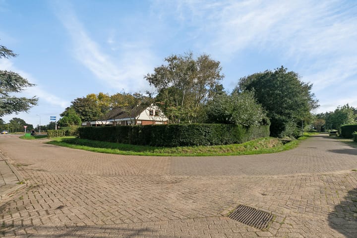 Foto 38 van Molenstraat 1