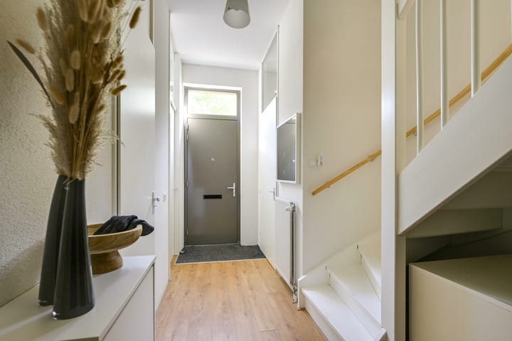 Foto 2 van Count Basiestraat 3