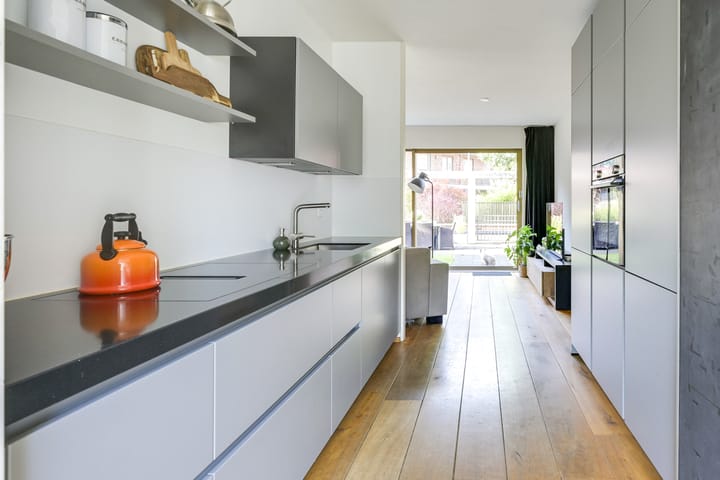 Foto 8 van Count Basiestraat 3