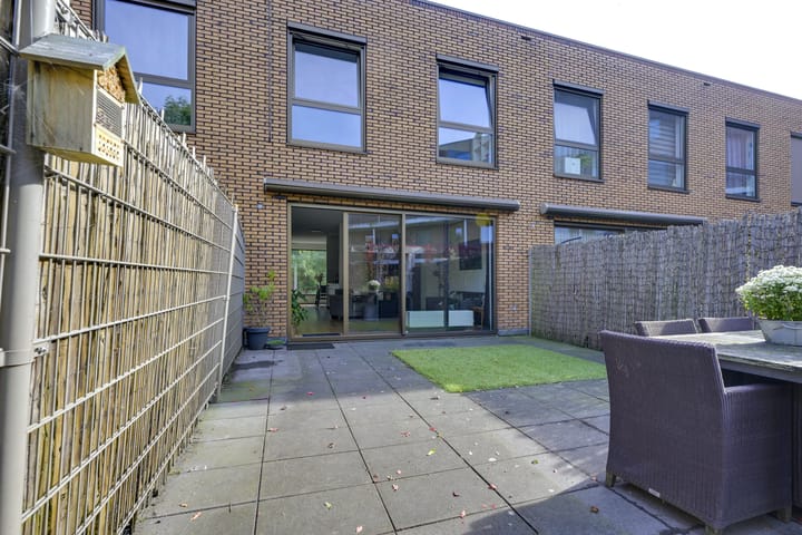 Foto 19 van Count Basiestraat 3