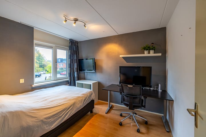 Foto 15 van Merkelbachstraat 9