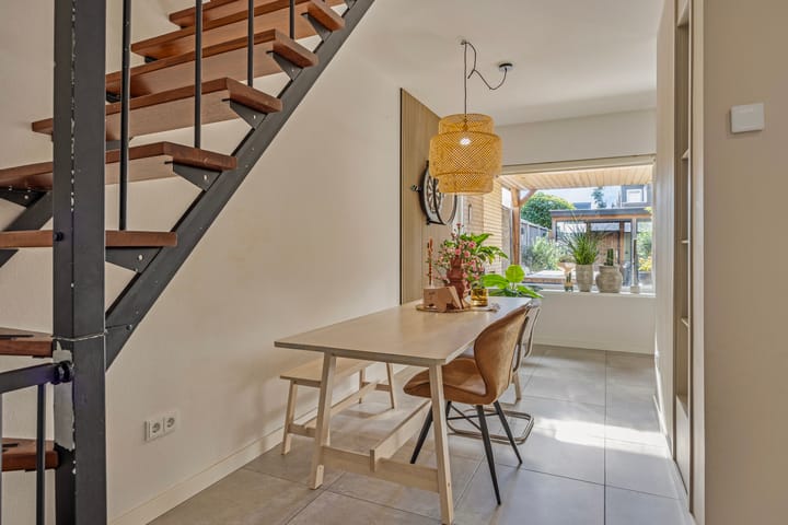 Foto 6 van Anna van Lintelolaan 10