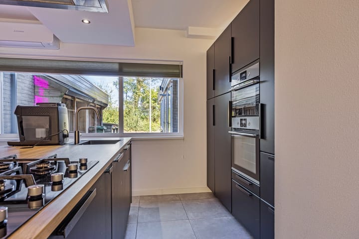 Foto 11 van Anna van Lintelolaan 10