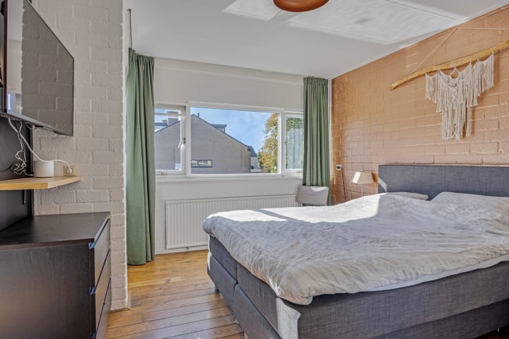 Foto 15 van Anna van Lintelolaan 10