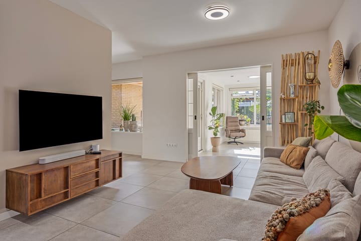 Foto 4 van Anna van Lintelolaan 10