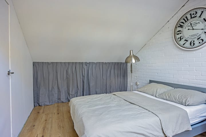 Foto 24 van Anna van Lintelolaan 10