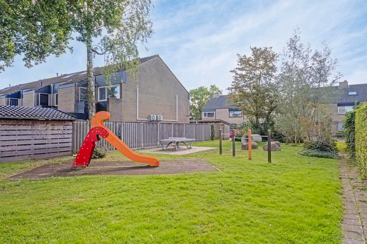 Foto 32 van Anna van Lintelolaan 10