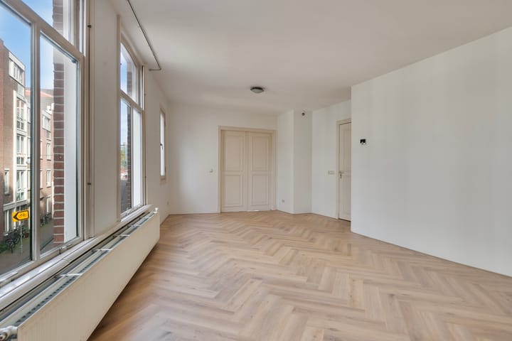 Foto 7 van Rapenburg 20-1