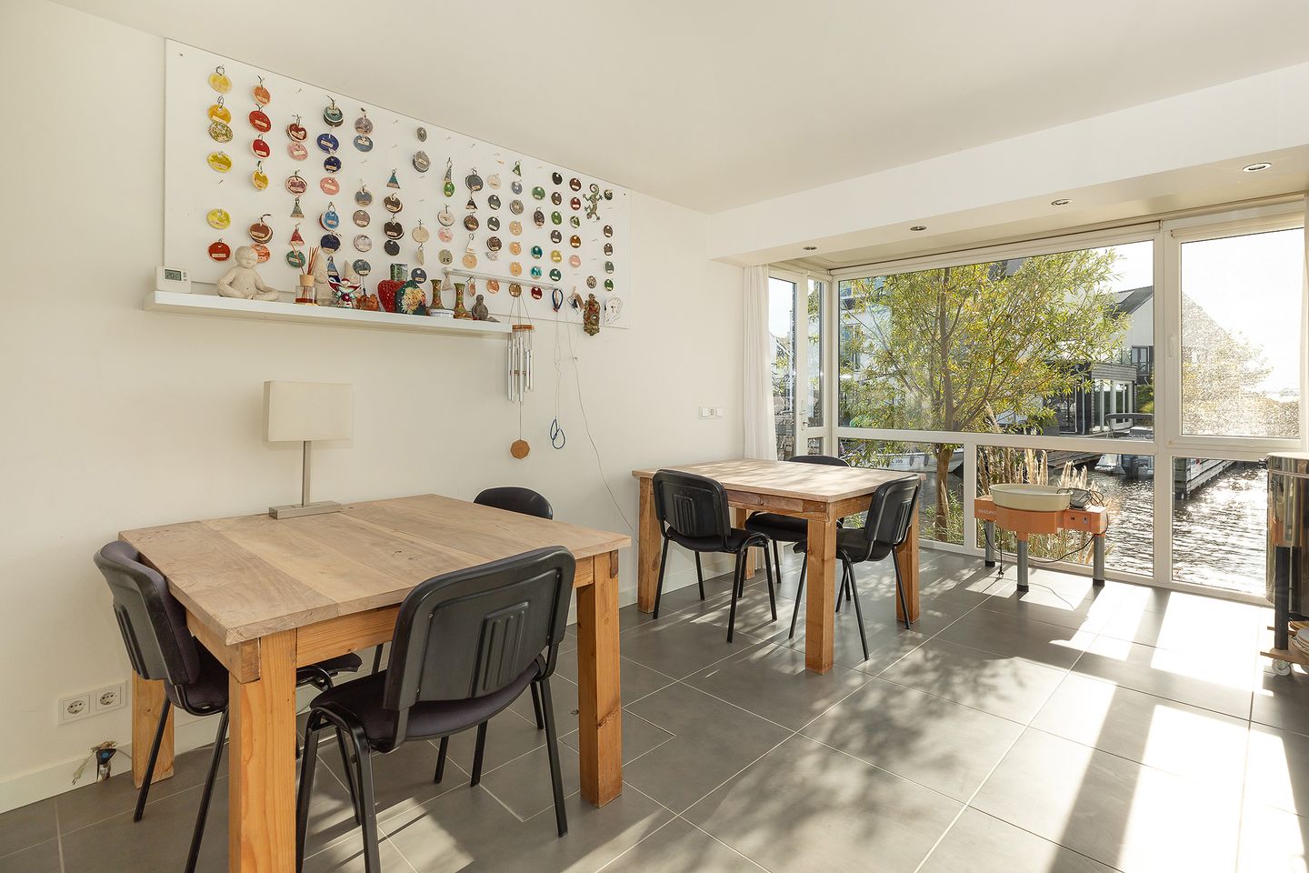 Foto 10 van Oud-Loosdrechtsedijk 207-08