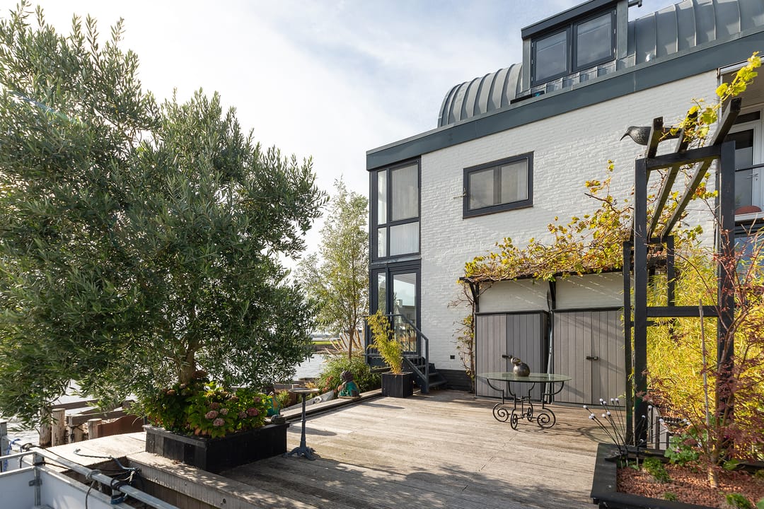 Foto 11 van Oud-Loosdrechtsedijk 207-08