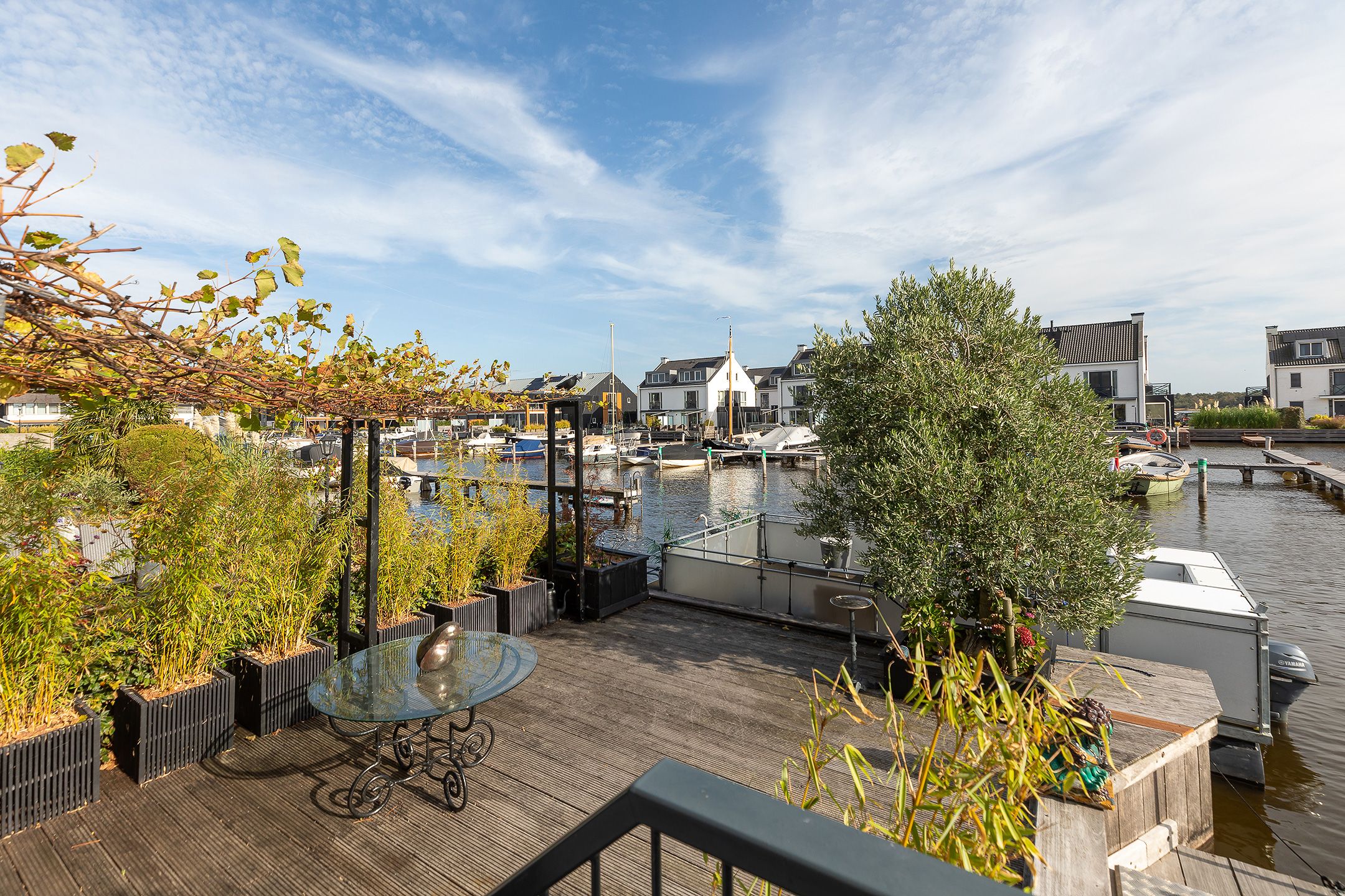 Foto 12 van Oud-Loosdrechtsedijk 207-08