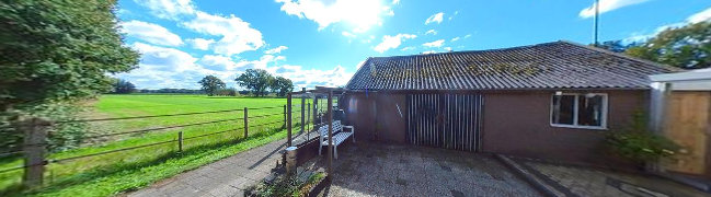 View 360° photo of Achtertuin of Dwarsweg 1